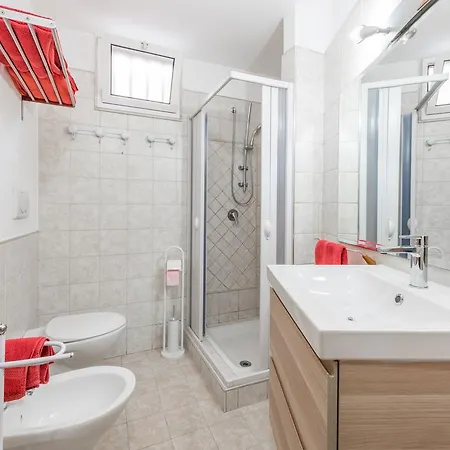 Design Centre Casatuabari בארי