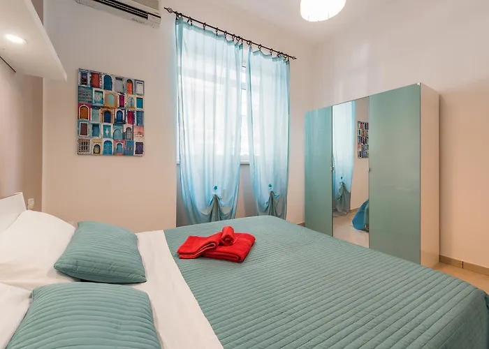 Design Centre Casatuabari * Bari